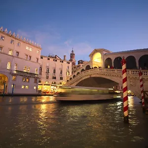  Appartamento A Couple Of Steps From Rialto Italia